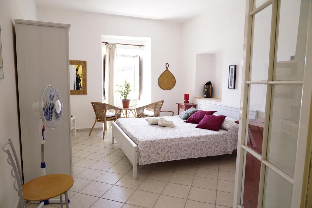Casa Vacanze Irene Scalea Eksteriør billede