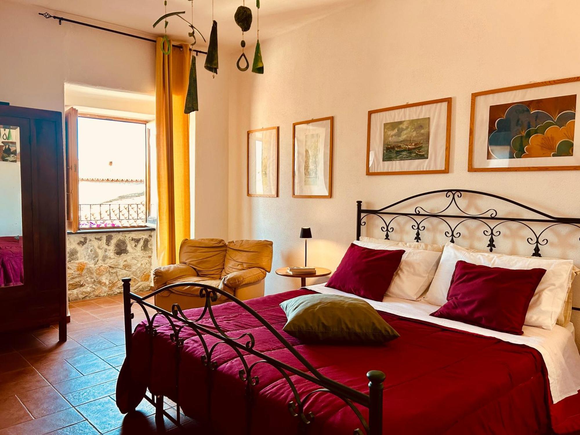 Casa Vacanze Irene Scalea Eksteriør billede